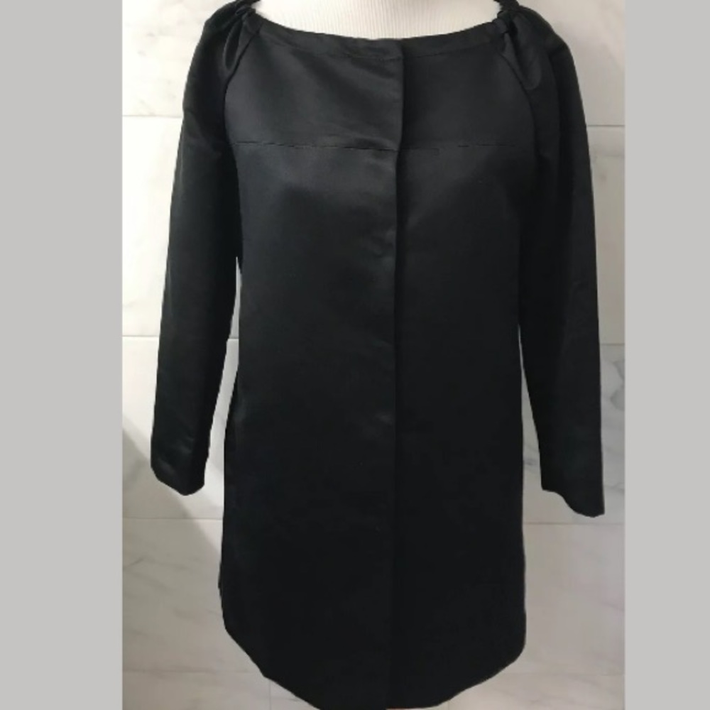 NWT $700.00 NILI LOTAN 100% SILK BATEAU NECK COAT